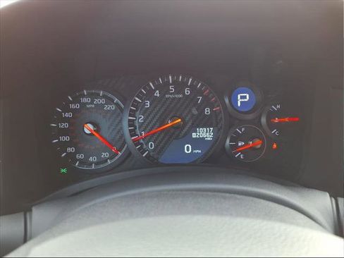 Certified 2021 Nissan GT-R Premium image 27