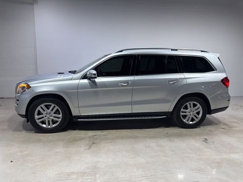 Used 2013 Mercedes-Benz GL 450 4MATIC image 3
