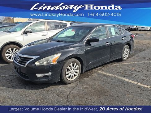 Used 2015 Nissan Altima 2.5 S w/ Power Driver Seat Package image 2