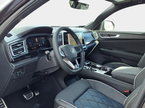 New 2026 Volkswagen Atlas Cross Sport SEL Premium R-Line image 8