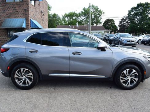 Used 2021 Buick Envision Essence w/ Technology Package I FWD image 6