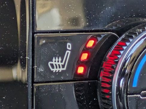 New 2026 Nissan Pathfinder SV image 25