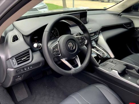 New 2025 Acura TLX w/ Technology Package FWD image 10