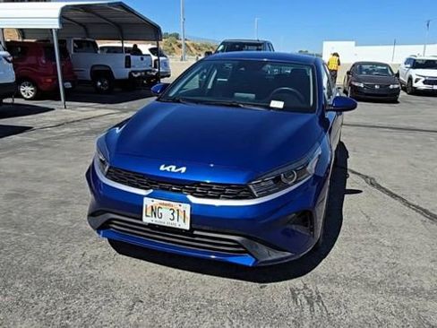 Used 2024 Kia Forte LXS FWD image 3