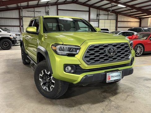 Used 2023 Toyota Tacoma TRD Sport image 1