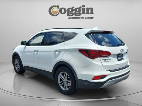 Used 2018 Hyundai Santa Fe Sport FWD image 3