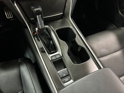 Used 2020 Honda Accord Sport image 10