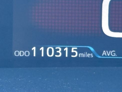 Used 2017 Toyota Prius Two w/ Prius Two Safety Plus Package FWD image 25