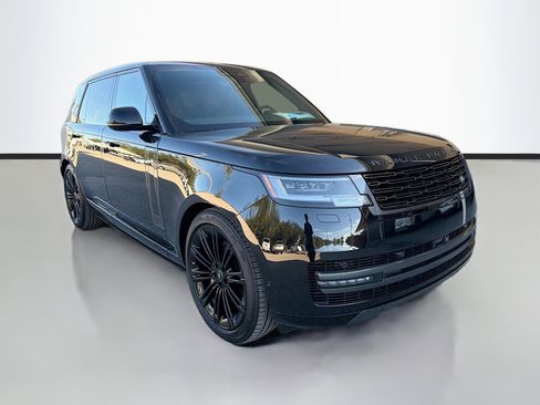 New 2025 Land Rover Range Rover Long Wheelbase SE image 7