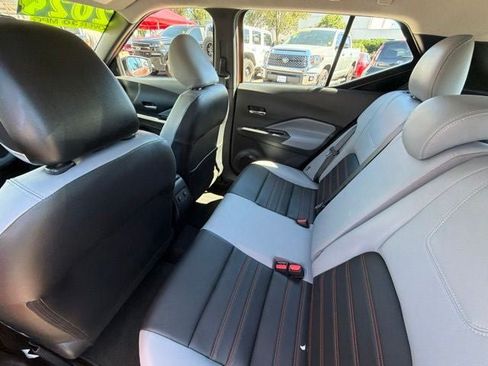 Used 2024 Nissan Kicks SR w/ SR Premium Package FWD image 27