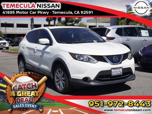 Used 2019 Nissan Rogue Sport S w/ Appearance Package image 1