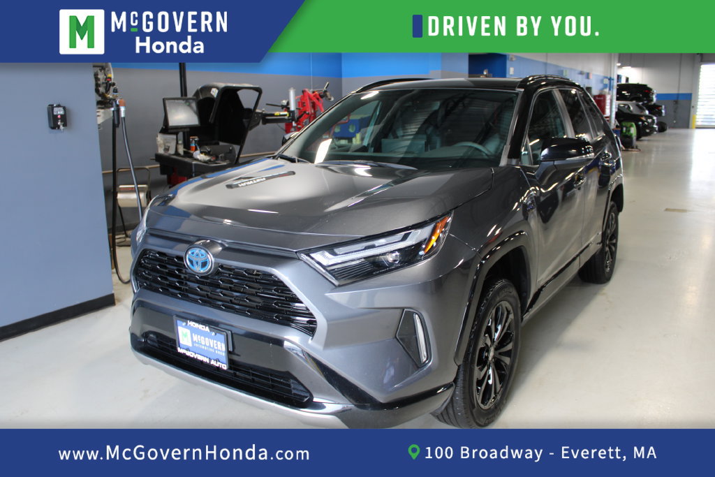 Used 2024 Toyota RAV4 XSE w/ Weather Package AWD/4WD image 1