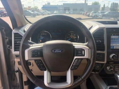 Used 2018 Ford F150 Lariat w/ Equipment Group 502A Luxury AWD/4WD image 12