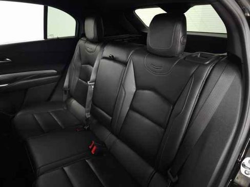 Certified 2025 Cadillac XT4 Premium Luxury image 31