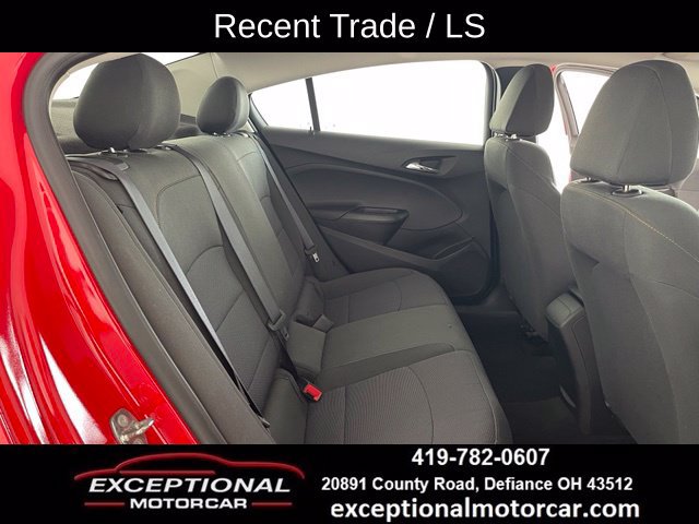 Used 2018 Chevrolet Cruze LS FWD image 43