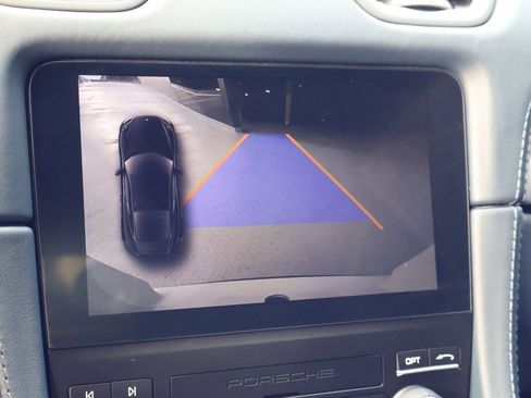 Certified 2025 Porsche 718 Cayman GT4 image 19