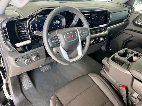 New 2026 GMC Sierra 1500 Elevation image 6