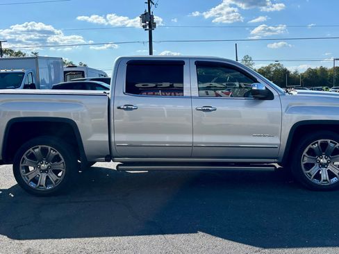 Used 2018 GMC Sierra 1500 Denali w/ Denali Ultimate Package image 5