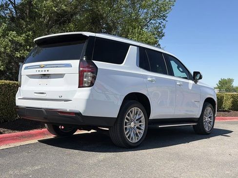 Used 2023 Chevrolet Tahoe LT w/ Luxury Package image 3