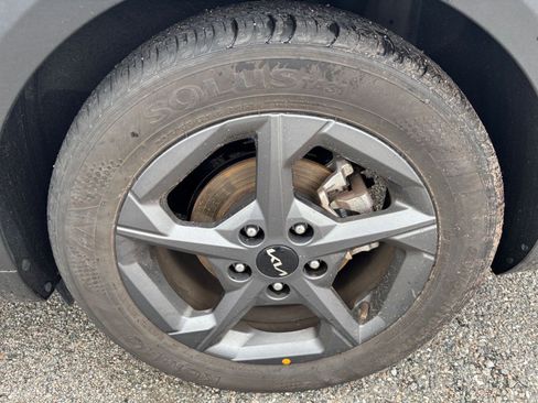 Used 2025 Kia K4 FWD image 29