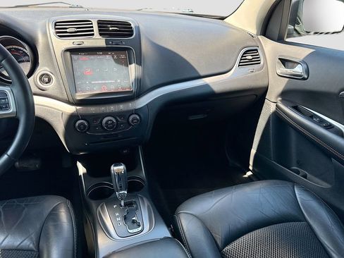 Used 2015 Dodge Journey Crossroad w/ Flexible Seating Group FWD image 27