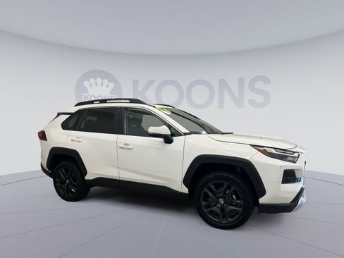 Used 2024 Toyota RAV4 Adventure AWD/4WD image 10