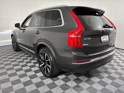 Used 2023 Volvo XC90 B6 Plus w/ Protection Package Premier AWD/4WD image 8