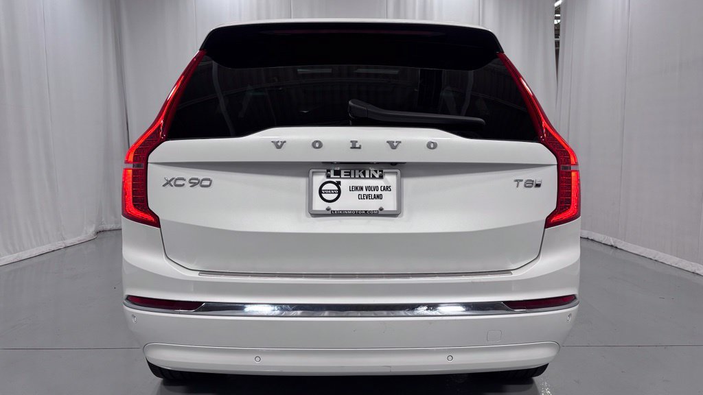 Certified 2025 Volvo XC90 T8 Plus w/ Protection Package Premier AWD/4WD image 7