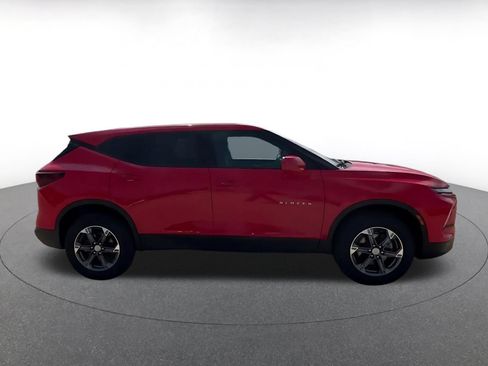 Used 2025 Chevrolet Blazer LT FWD image 15
