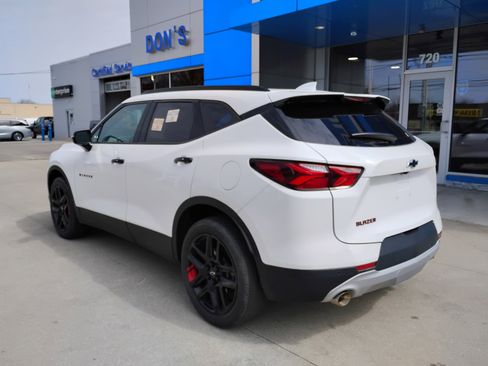 Used 2021 Chevrolet Blazer LT w/ Redline Edition image 2