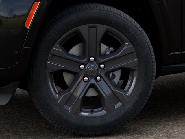 New 2027 Jeep Grand Cherokee Limited AWD/4WD image 8