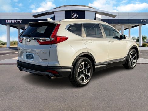Used 2017 Honda CR-V Touring image 3