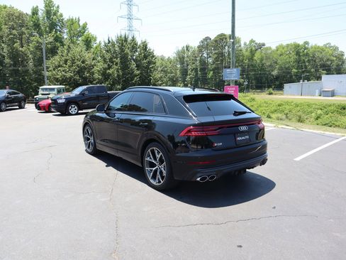 Used 2023 Audi SQ8 Prestige AWD/4WD image 9