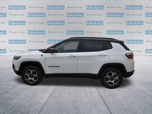 Used 2022 Jeep Compass Trailhawk w/ Trailhawk Convenience Group image 10