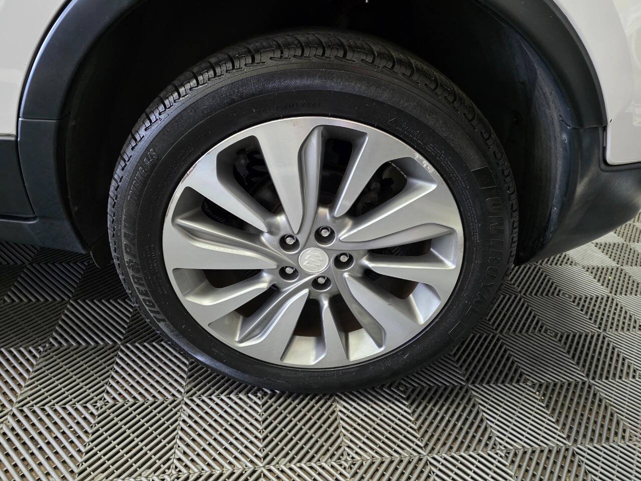 Used 2017 Buick Encore Preferred FWD image 34