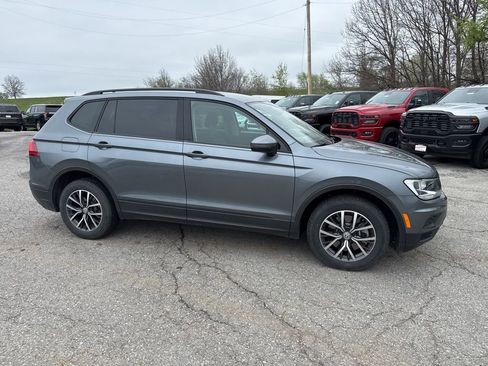 Used 2021 Volkswagen Tiguan S FWD image 8