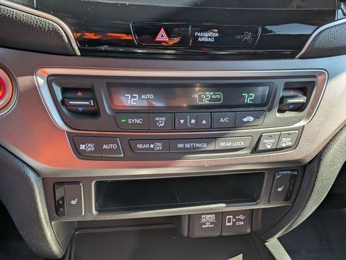 Used 2021 Honda Pilot EX-L image 23