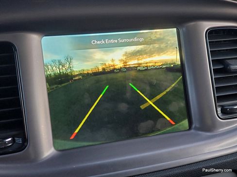 Used 2023 Dodge Charger SXT w/ Blacktop Package image 36