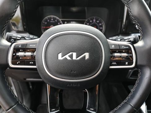 Used 2022 Kia Sorento SX image 14