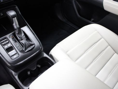 Used 2026 Honda CR-V EX-L image 17