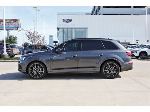 Used 2023 Audi Q7 3.0T Prestige w/ Prestige Package image 3