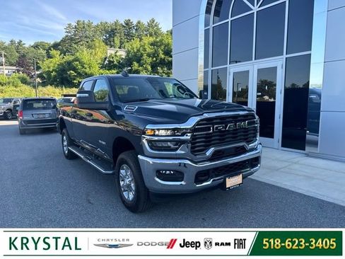 Used 2026 RAM 2500 Big Horn AWD/4WD image 1