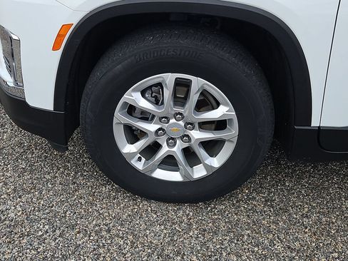 Certified 2023 Chevrolet Traverse LS w/ Safety Package AWD/4WD image 7
