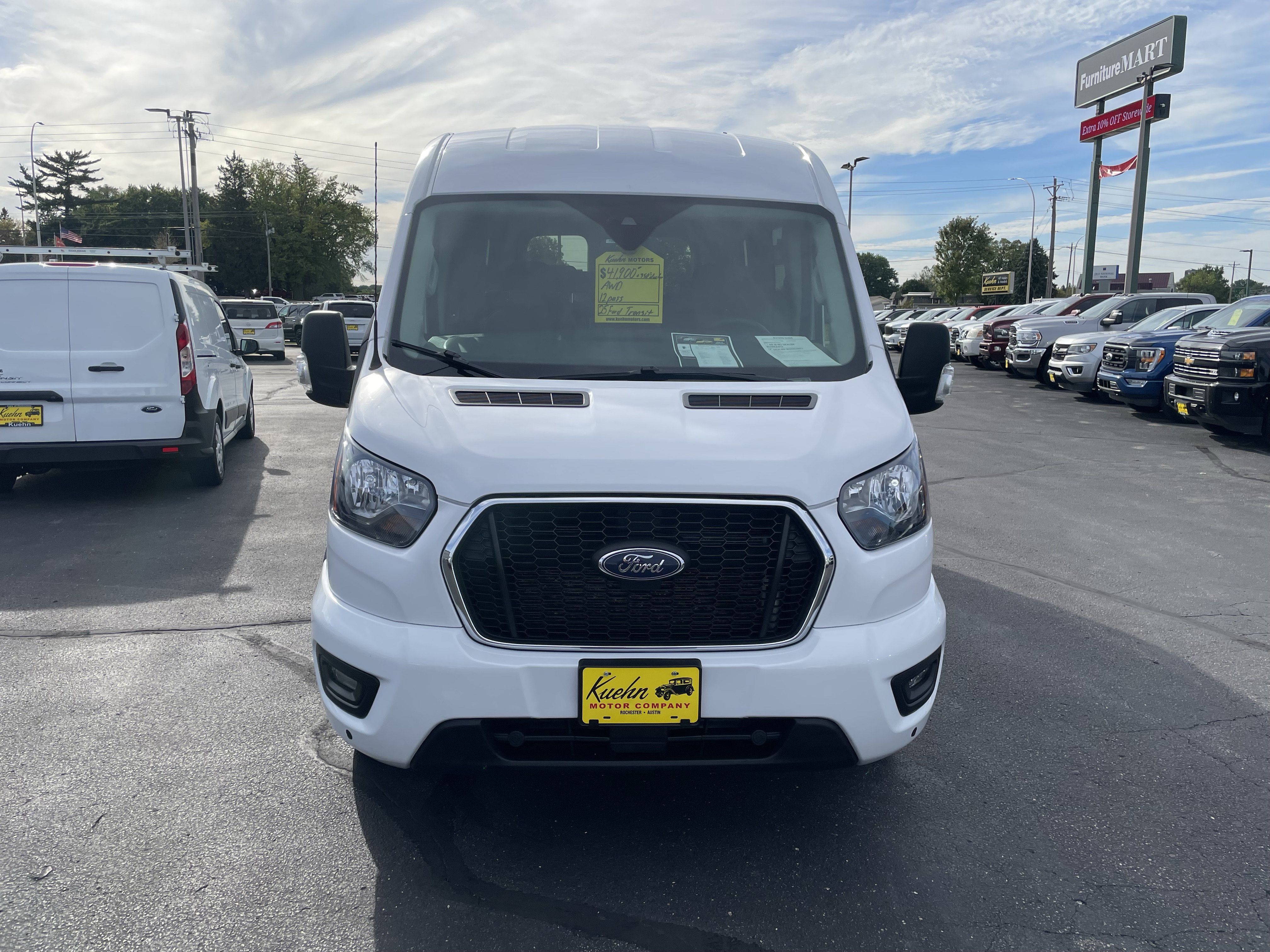 Used 2025 Ford Transit 350 XLT AWD/4WD image 3