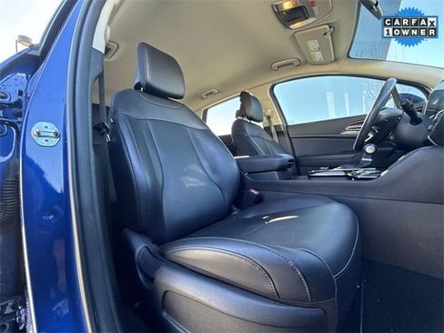 Used 2023 Kia Sportage EX image 24