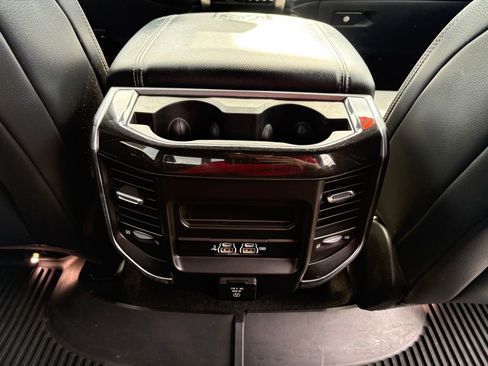 Used 2019 RAM 1500 Laramie w/ Sport Appearance Package AWD/4WD image 16
