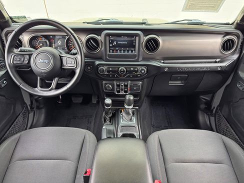 Used 2020 Jeep Wrangler Unlimited Sport AWD/4WD image 11