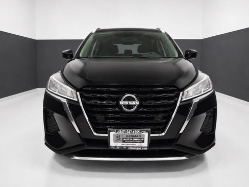 Used 2022 Nissan Kicks SV FWD image 6
