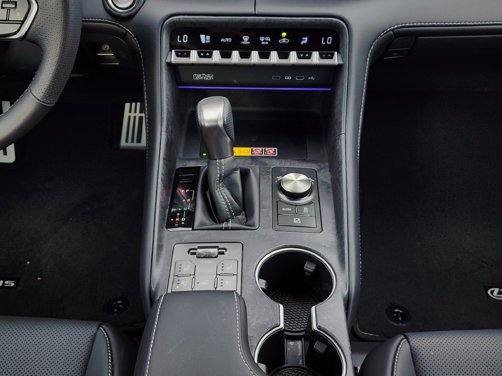 Used 2026 Lexus IS 350 F Sport w/ Technology Package RWD image 19