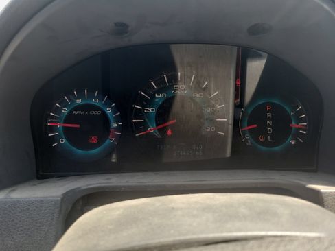 Used 2010 Ford Fusion S FWD image 11